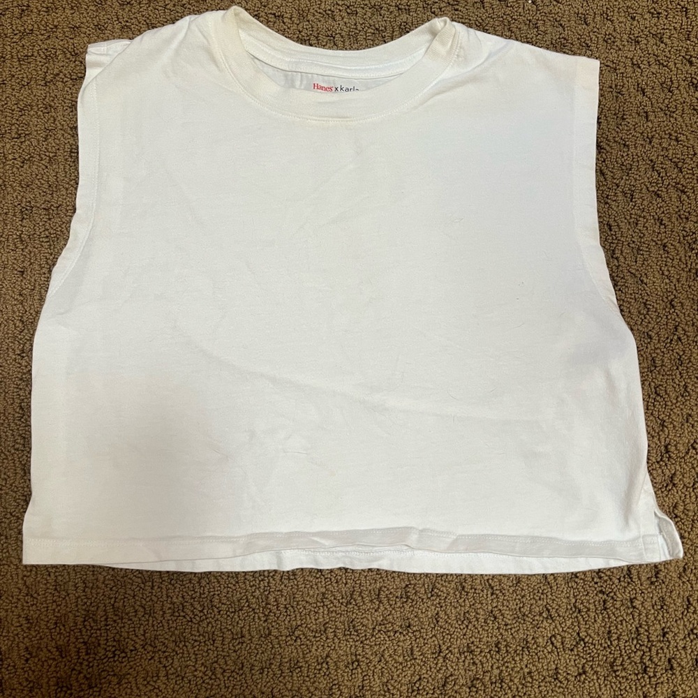 Hanes x Karla “The Sleeveless Crop” Tank - S